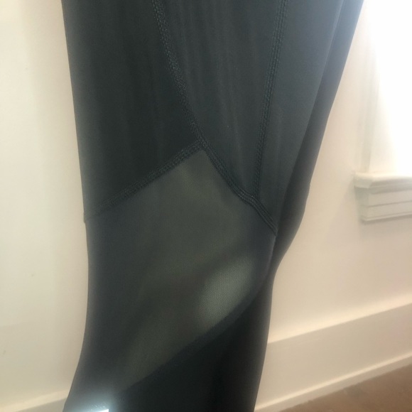 BRAND NEW DIADORA WOMEN RUN POWER TIGHT ATHLETIC LEGGINGS - Picture 8 of 12